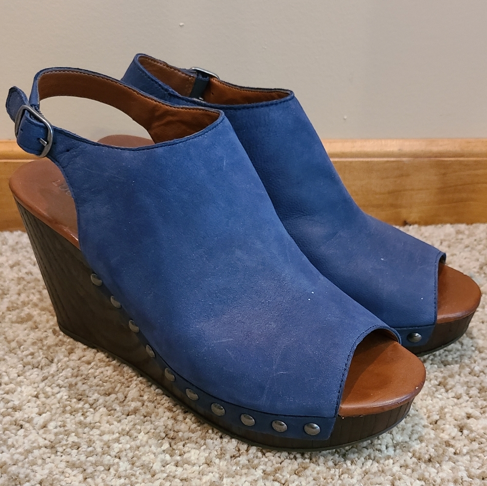 Lucky Brand Blue Studded Wedges